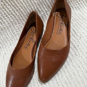 Zodiac Women's Brown Flats